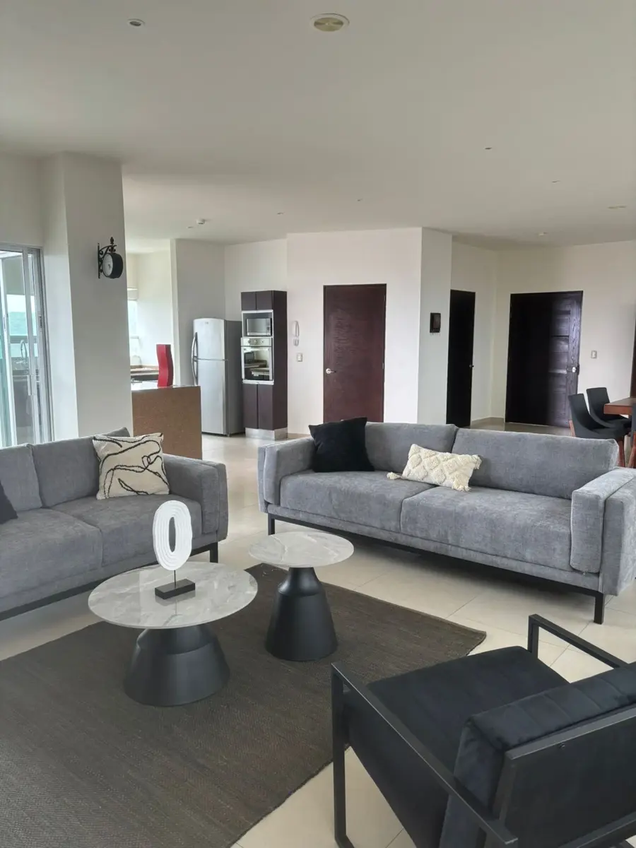 Departamento en renta en Villas de Irapuato, Irapuato — foto 1 de 29
