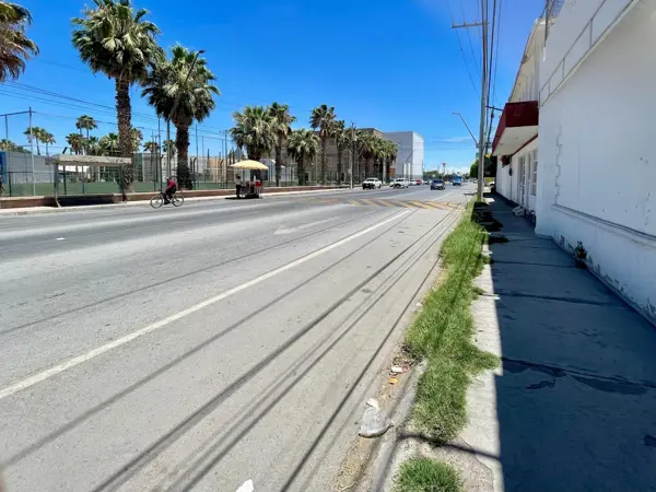 Local en venta en Residencial las Misiones, Torreón — foto 2 de 24