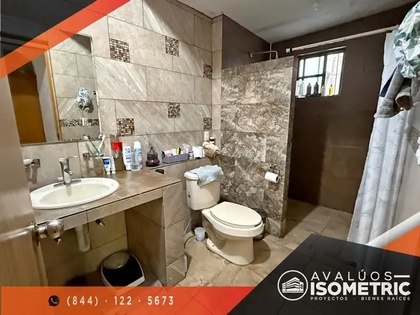 Casa en venta en Las Teresitas, Saltillo — foto 3 de 12
