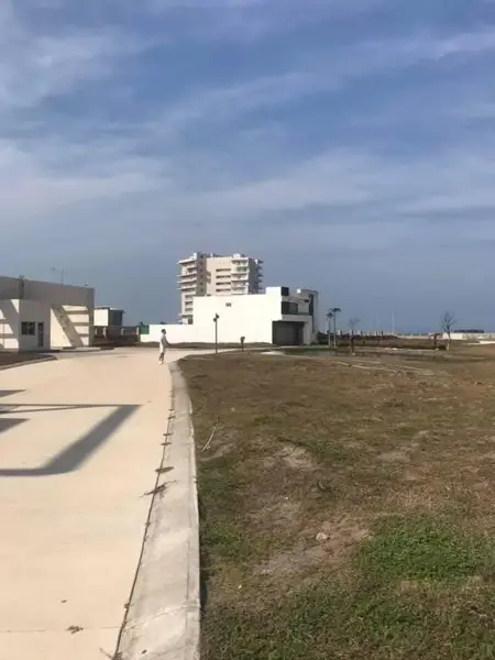 Terreno en venta en Costa Diamante, Alvarado — foto 3 de 3