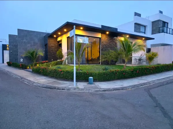 Casa en Fraccionamiento Lomas de la Rioja Riviera Veracruzana