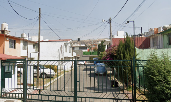 Casa en venta en La Ribera III, Toluca — foto 2 de 11