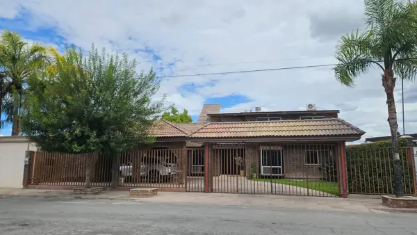 Casa en venta en San Isidro, Torreón — foto 2 de 53