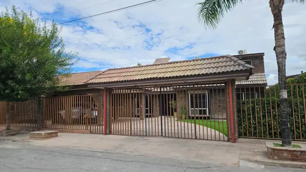 Casa en venta en San Isidro, Torreón — foto 3 de 53