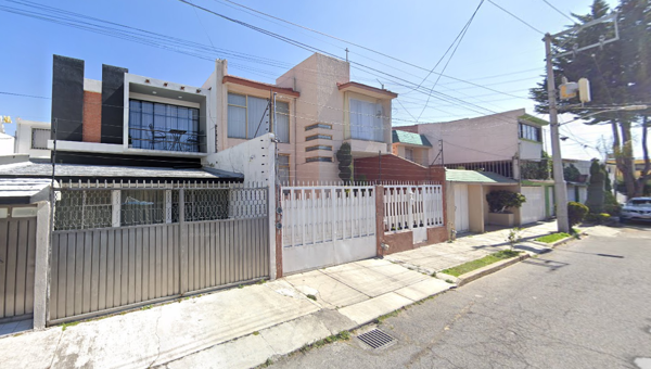 Casa en venta en Valle Don Camilo, Toluca — foto 2 de 10