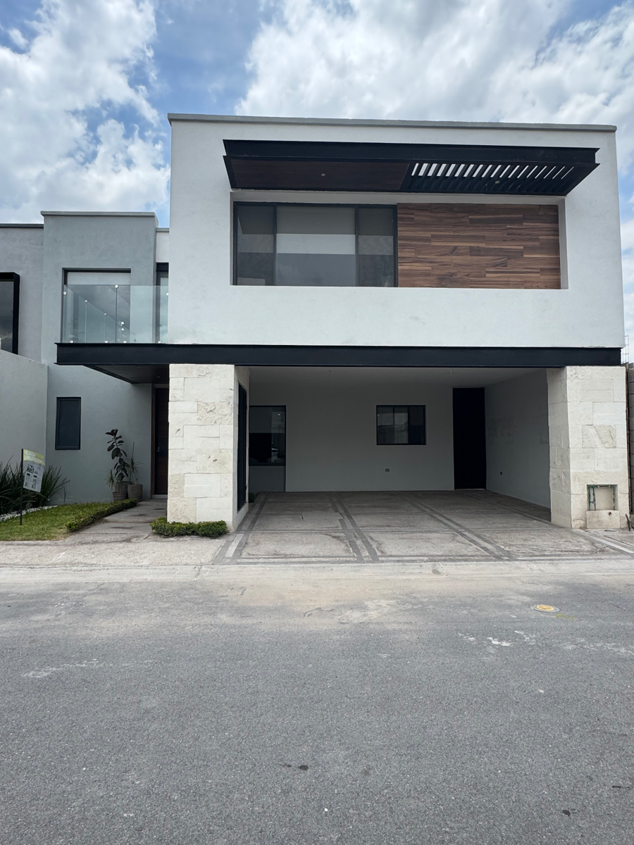 Casa en venta en Los Viñedos, Torreón — foto 1 de 26