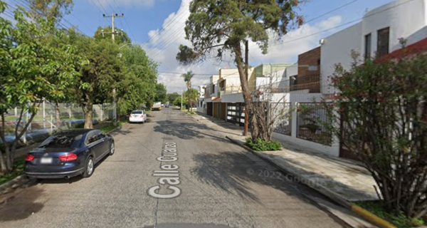 Casa en venta en Bosques de La Victoria, Guadalajara — foto 3 de 10