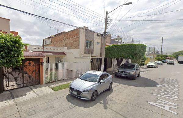 Casa en venta en Jardines de San Jose, Guadalajara — foto 2 de 10