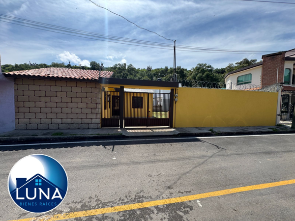 Venta de Casa en San Lorenzo, Tula: Espacioso Terreno, Ubicación Céntrica — foto 1 de 16
