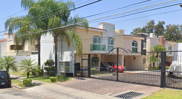 Casa en venta en Bosques de La Victoria, Guadalajara — foto 2 de 11