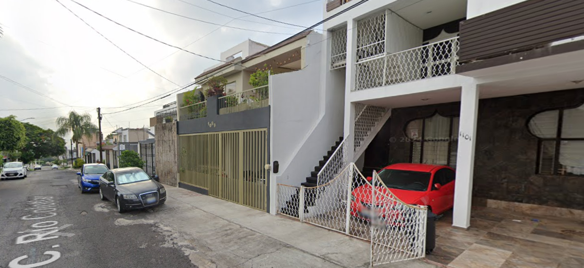 Casa en venta en Colinas de las Aguilas, Zapopan — foto 1 de 10