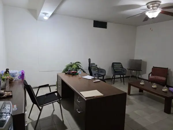 Oficina en renta en Guadalupe Victoria, Gómez Palacio — foto 2 de 2