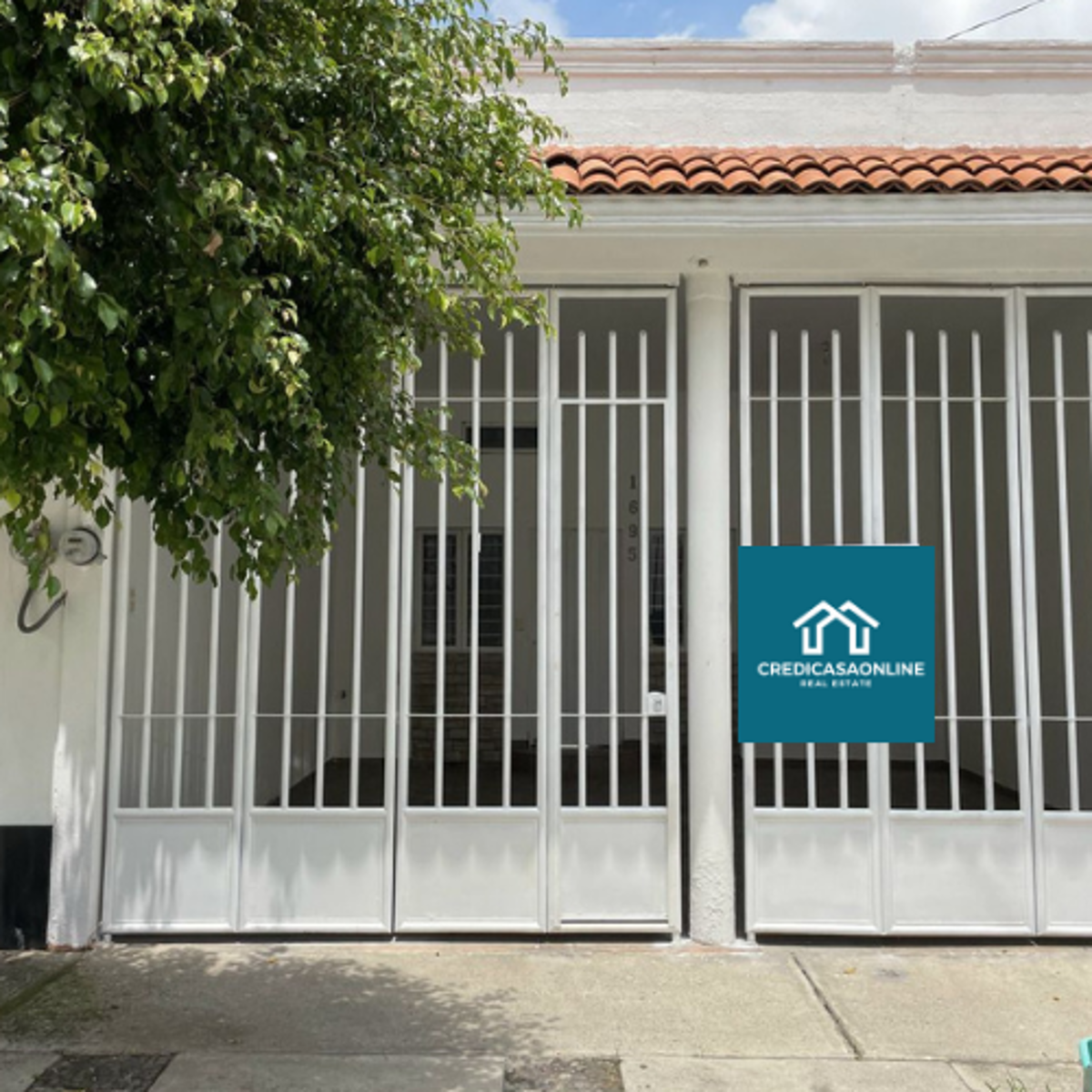 Casa en venta en Jardines Del Valle, Zapopan — foto 1 de 13