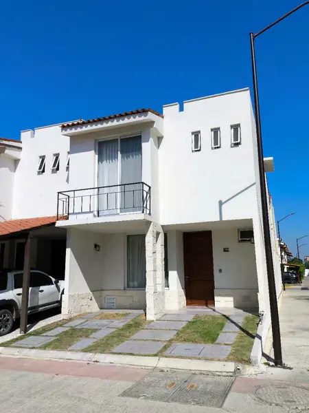 Casa en renta en De las Juntas Delegacion, Puerto Vallarta — foto 2 de 27