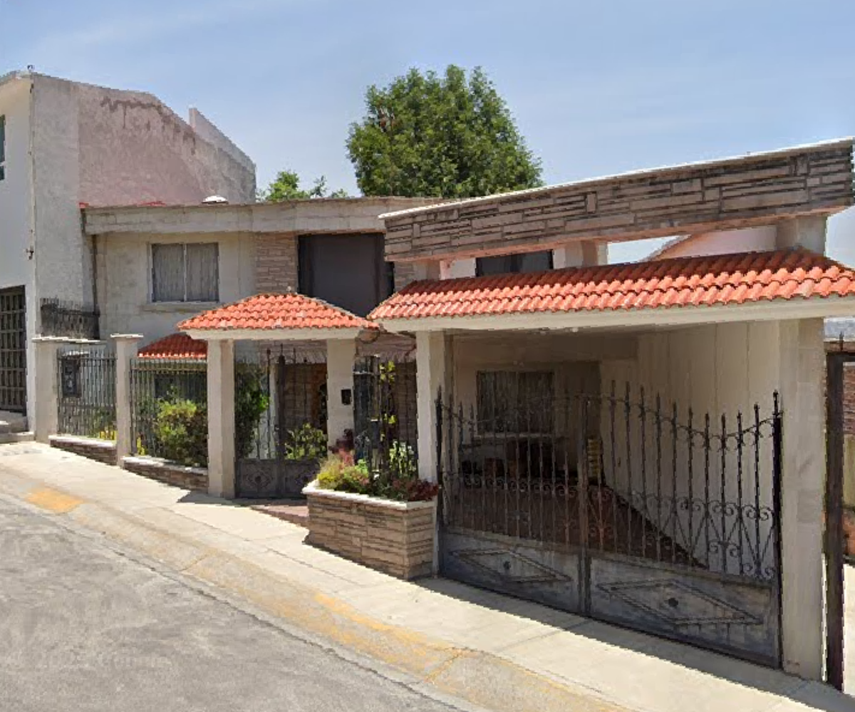 Casa en venta en Las Arboledas, Atizapán de Zaragoza — foto 1 de 35