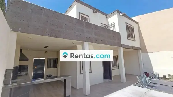 Casa en renta en Privada Tulipanes, Saltillo — foto 3 de 16