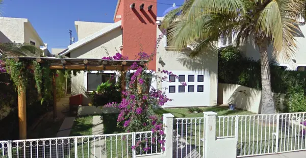 CASA EN VENTA EN JESÚS CASTRO AGUNDEZ, SAN JOSÉ DEL CABO, BAJA CALIFORNIA SUR.