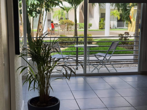 Departamento en planta baja en Los Olivos, Solidaridad, a la venta — foto 1 de 11