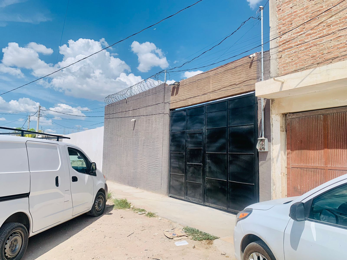 QUINTA EN VENTA LOS PROFESIONISTAS QUINTA EN VENTA LOS PROFESIONISTAS