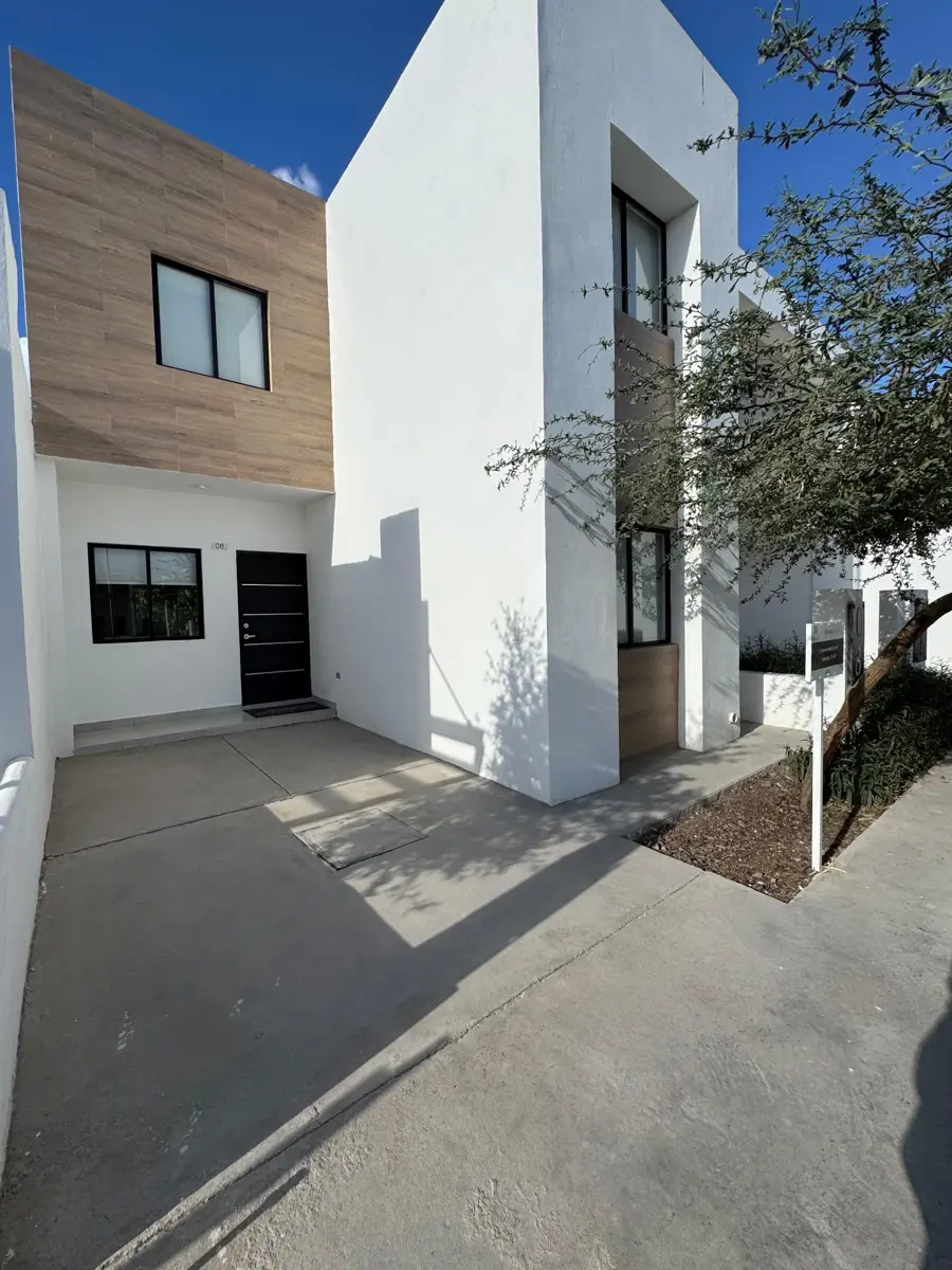 Casa en venta en Los Viñedos, Torreón — foto 1 de 15