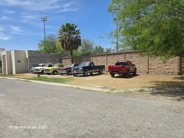 Terreno en Viña de Alicante en Viñedos