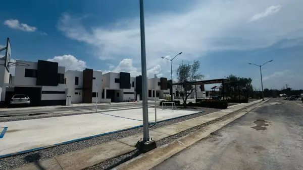 Casa en venta en Las Puertas del Desierto, Torreón — foto 2 de 3