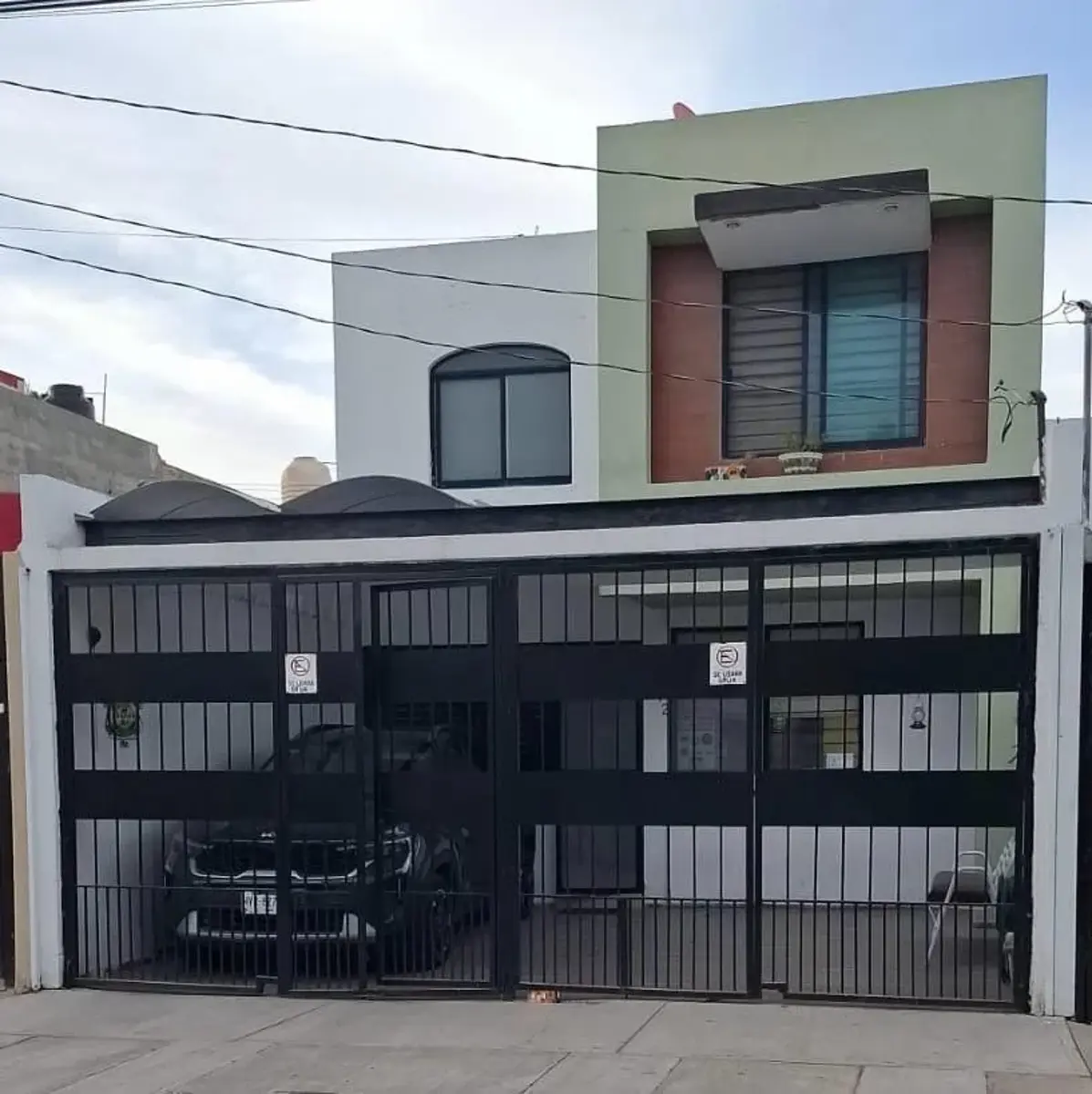 Casa en venta en Jardines Del Valle, Zapopan — foto 1 de 8