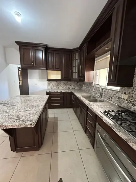 Casa en venta en Parque Versalles, Hermosillo — foto 3 de 14