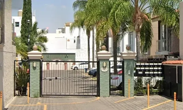 Casa en venta en Jardines Del Valle, Zapopan — foto 2 de 12