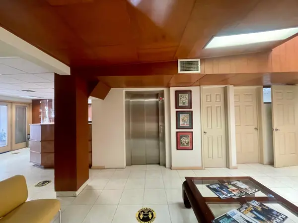 Edificio en venta en Residencial Campestre la Rosita, Torreón — foto 2 de 47