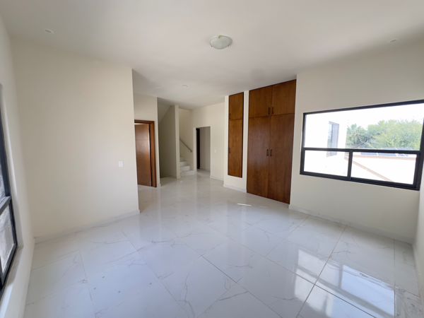 Casa en venta en Los Gonzalez, Saltillo — foto 3 de 22