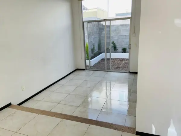 Casa en venta en Terranova, Corregidora — foto 2 de 14