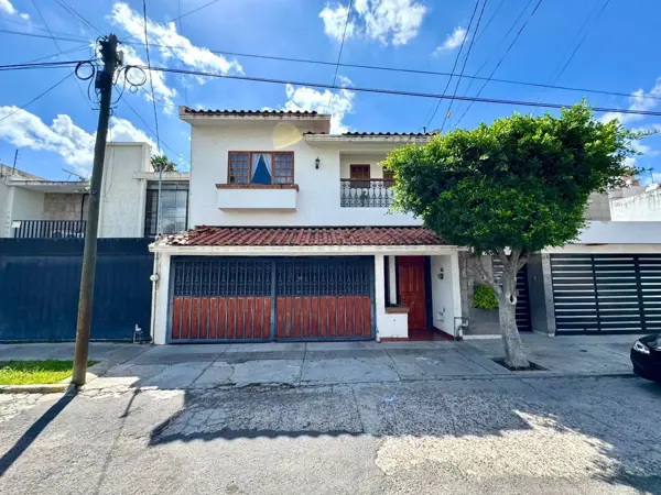 Casa en venta en Leon Moderno, León — foto 2 de 22