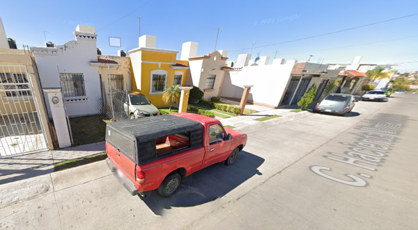 VENDO CASA EN REAL DE HACIENDAS-AGS VENDO CASA EN REAL DE HACIENDAS-AGS