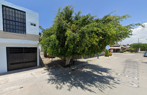 Casa en venta en Sur El Granjeno, León — foto 3 de 11