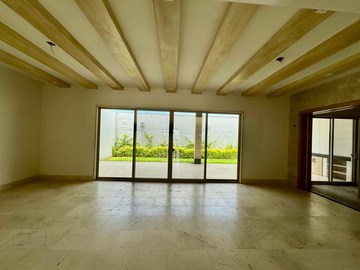 Vista 3 de CASA VENTA LA CAVA