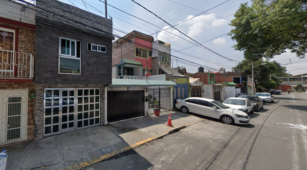 CASA EN VENTA EN LOS REYES IXTACALA-TLALNEPANTLA CASA EN VENTA EN LOS REYES IXTACALA-TLALNEPANTLA