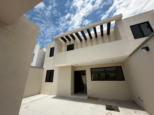 Casa en venta en Residencial Santa Fe, Corregidora — foto 3 de 38