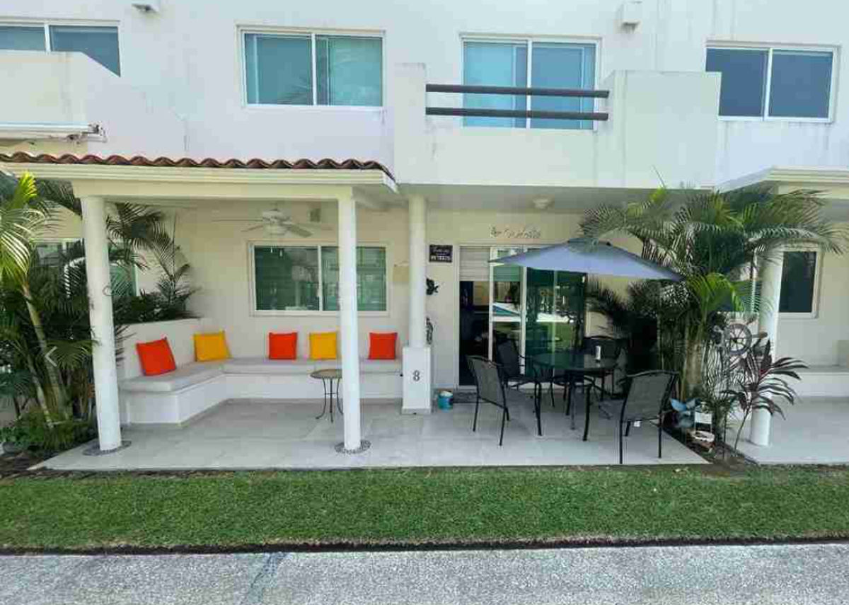 Casa en venta en Puerto Marques, Acapulco de Juárez — foto 1 de 13