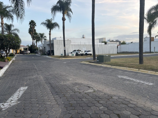 Terreno en venta en Bosques Santa Anita, Tlajomulco de Zúñiga — foto 3 de 6