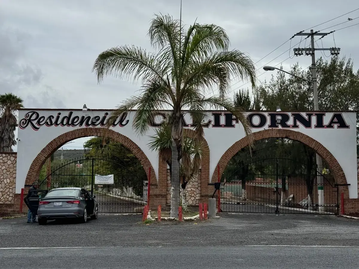 Terreno en venta en California, San Francisco del Rincón — foto 1 de 9