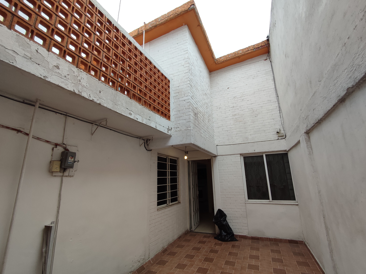 Casa en venta en Valle de Aragon, Nezahualcóyotl — foto 1 de 14