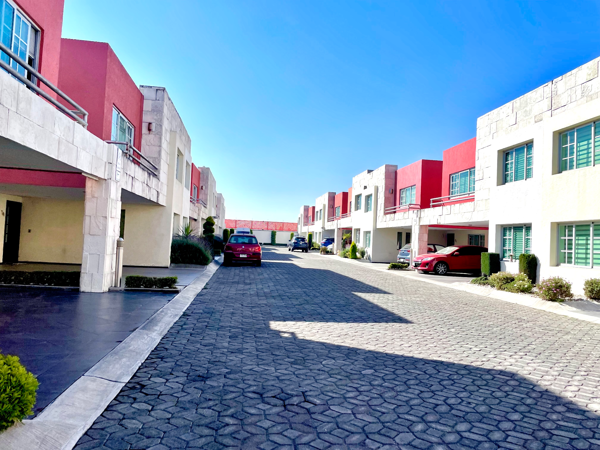 Casa en venta en San Salvador Tizatlalli, Metepec — foto 2 de 28
