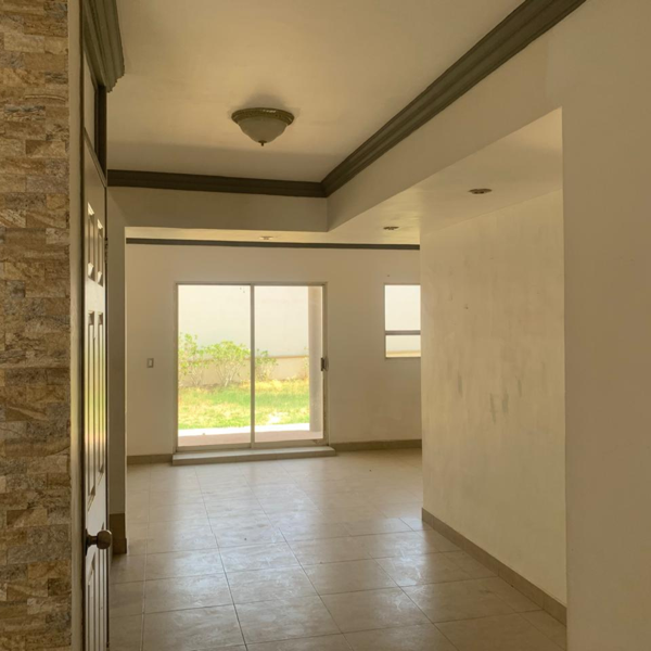 Casa en venta en Residencial la Rosa, Torreón — foto 2 de 33