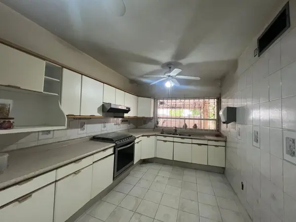 Casa en venta en Villa Jardin, Torreón — foto 2 de 21
