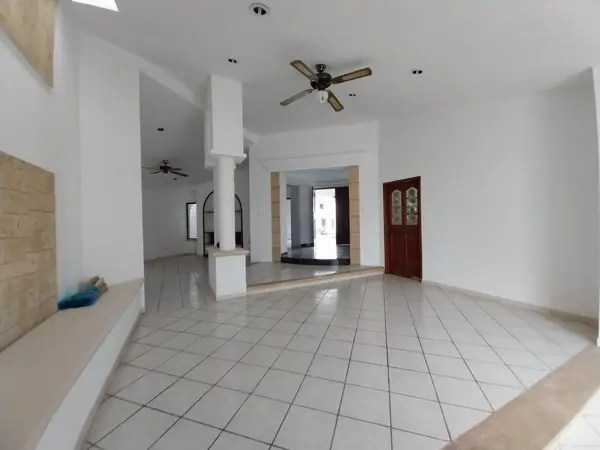 Casa en renta en San Antonio Cinta, Mérida — foto 2 de 19
