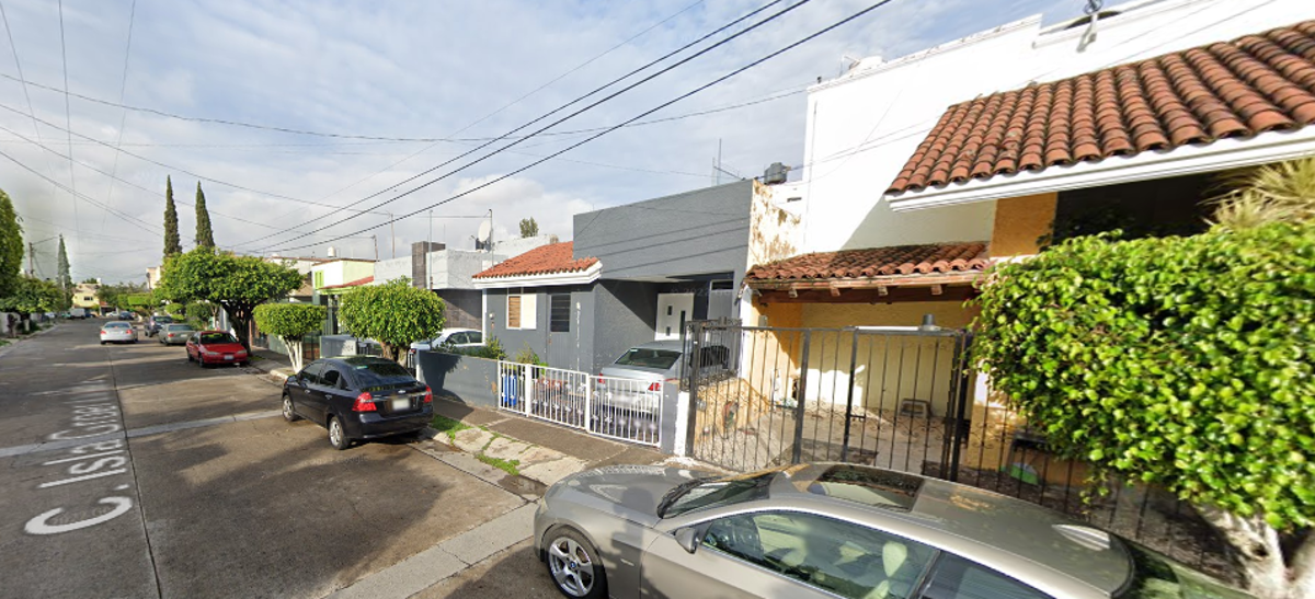 Casa en venta en Jardines del Sur, Guadalajara — foto 1 de 10