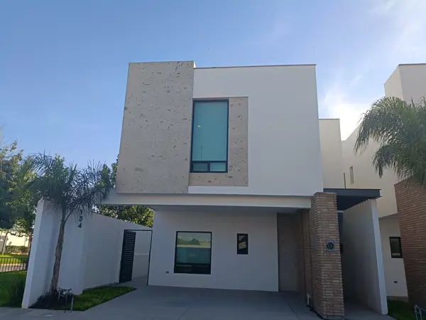 Casa en venta en La Rioja Residencial, Torreón — foto 3 de 94