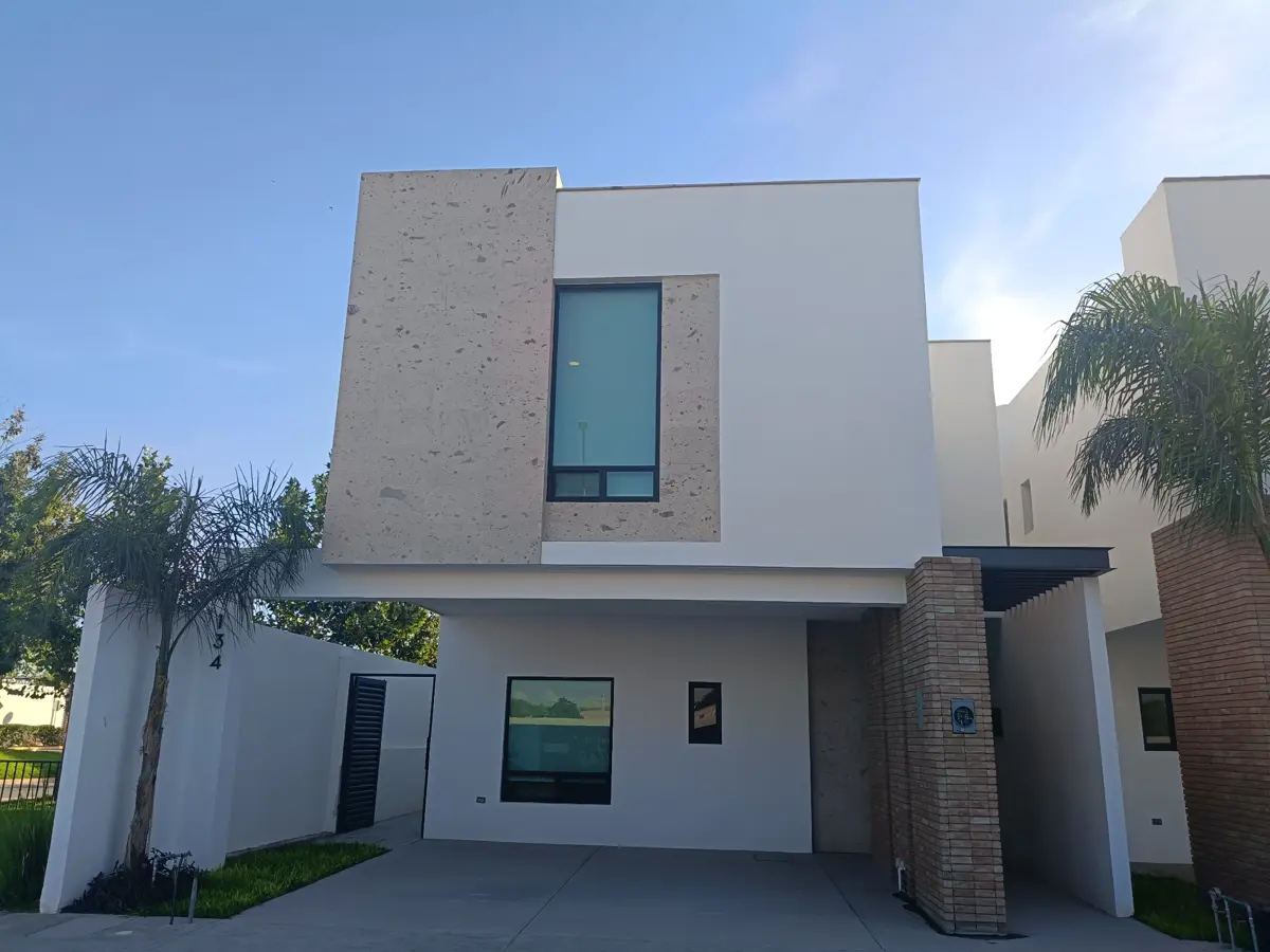 Casa en Venta en La Rioja Residencial, Torreón, Coahuila de Zaragoza Casa en Venta en La Rioja Residencial, Torreón, Coahuila de Zaragoza