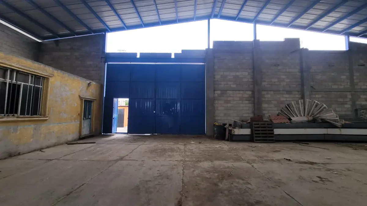 Bodega en renta en Pedregal de San Juan, San Juan del Río — foto 1 de 12